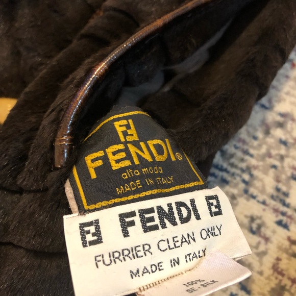 Fendi brown espresso rabbit coat size 44 - Picture 3 of 7